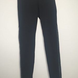 New Balance leggings in Grey/Black Small